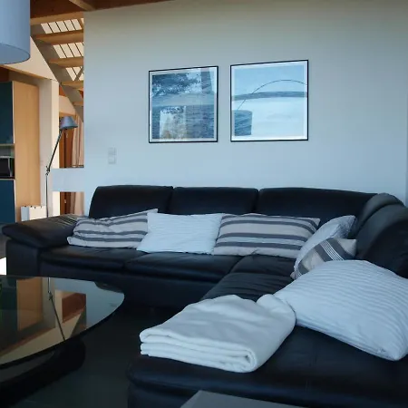 Glashaus Direkt Am Mueritzufer Zielow