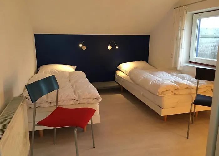 Glashaus Direkt Am Mueritzufer